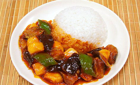 “星空综合”从“提篮小卖”到“飞向世界” 塘栖时鲜枇杷“登陆”阿联酋(图1) 星空综合